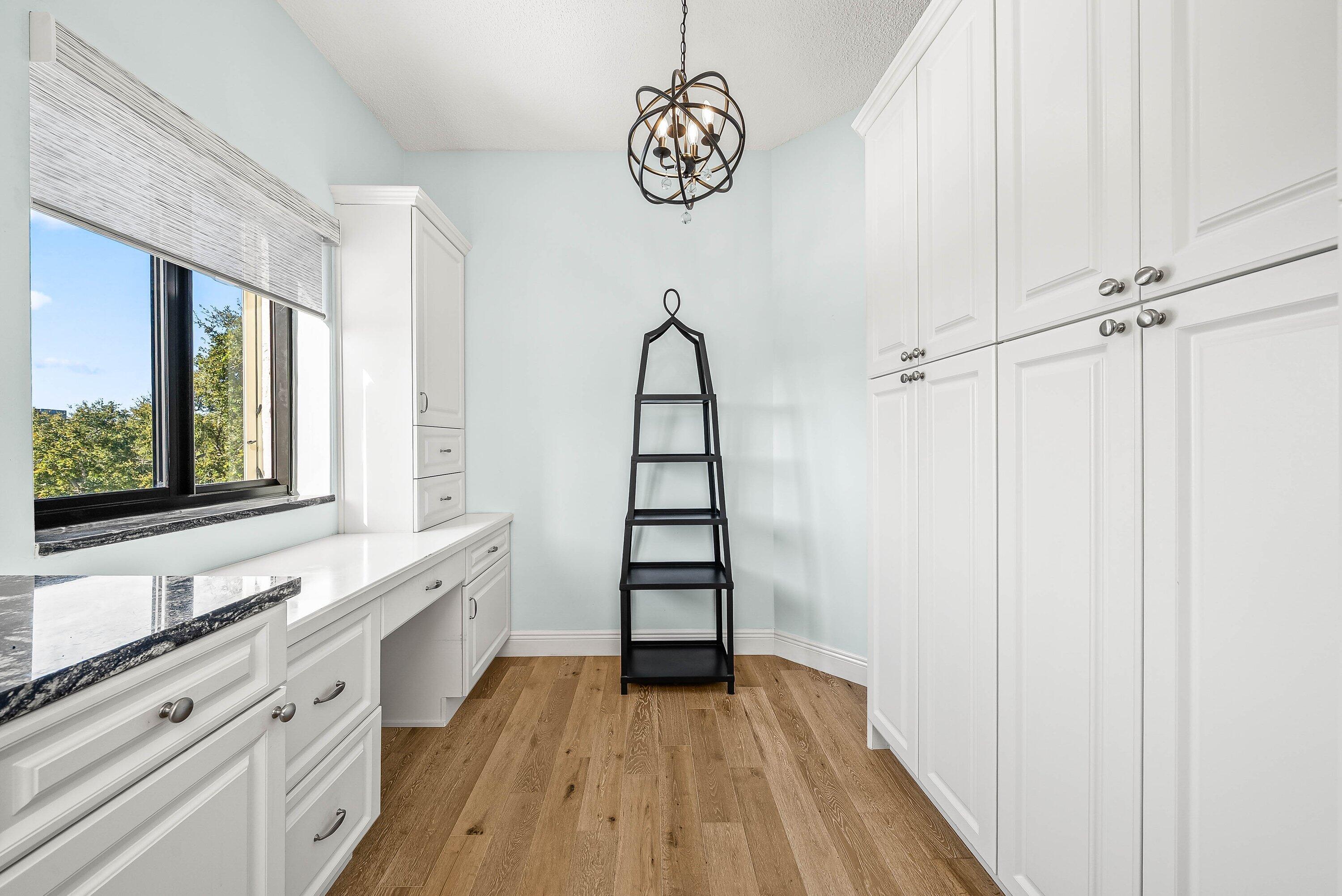 MARINA AT TWELVE OAKS CONDO - Residential