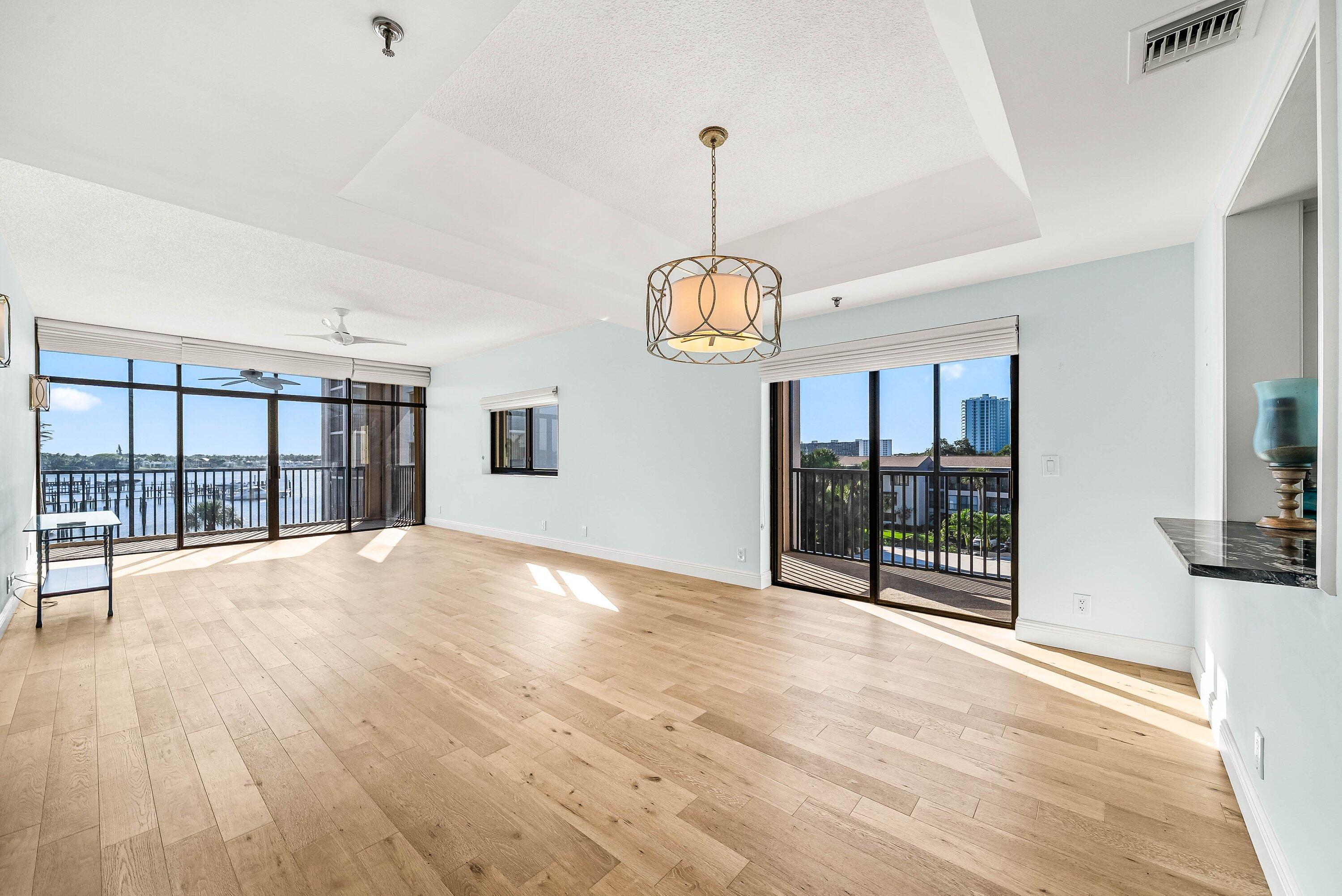 11370 Twelve Oaks Way 418