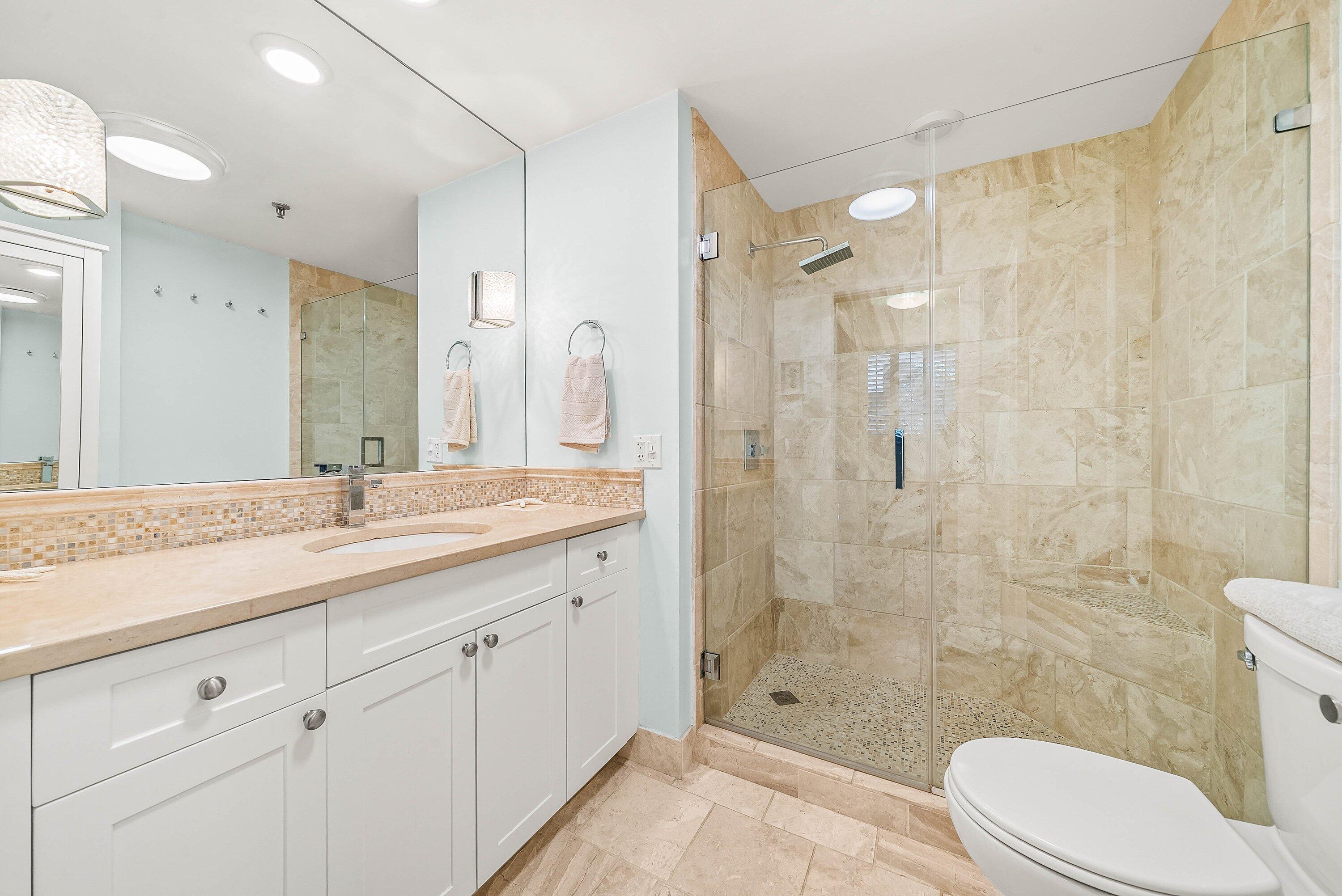 MARINA AT TWELVE OAKS CONDO - Residential