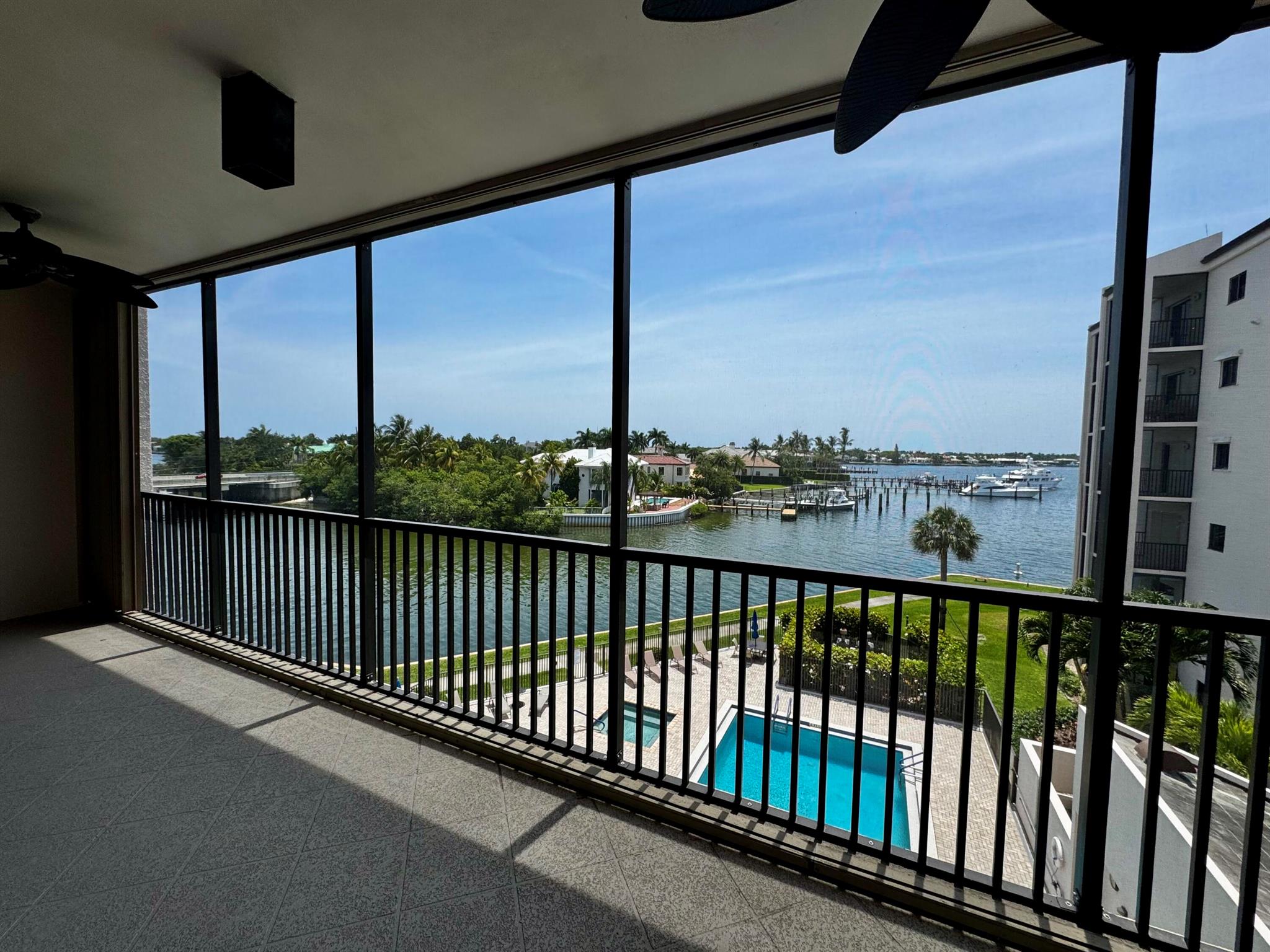 11370 Twelve Oaks Way 418