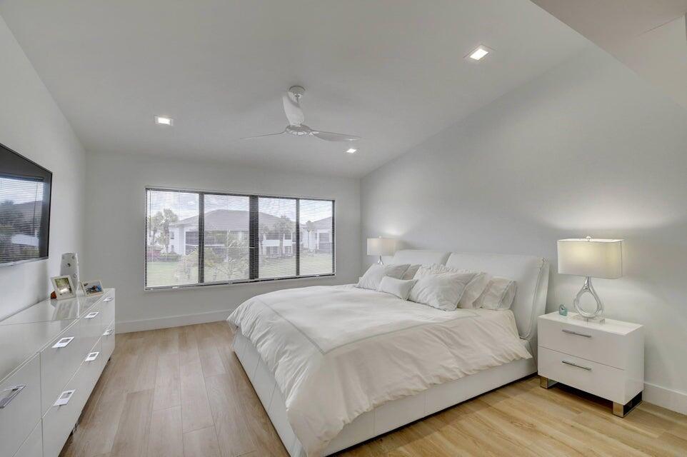 GLENEAGLES CONDO VI - Residential