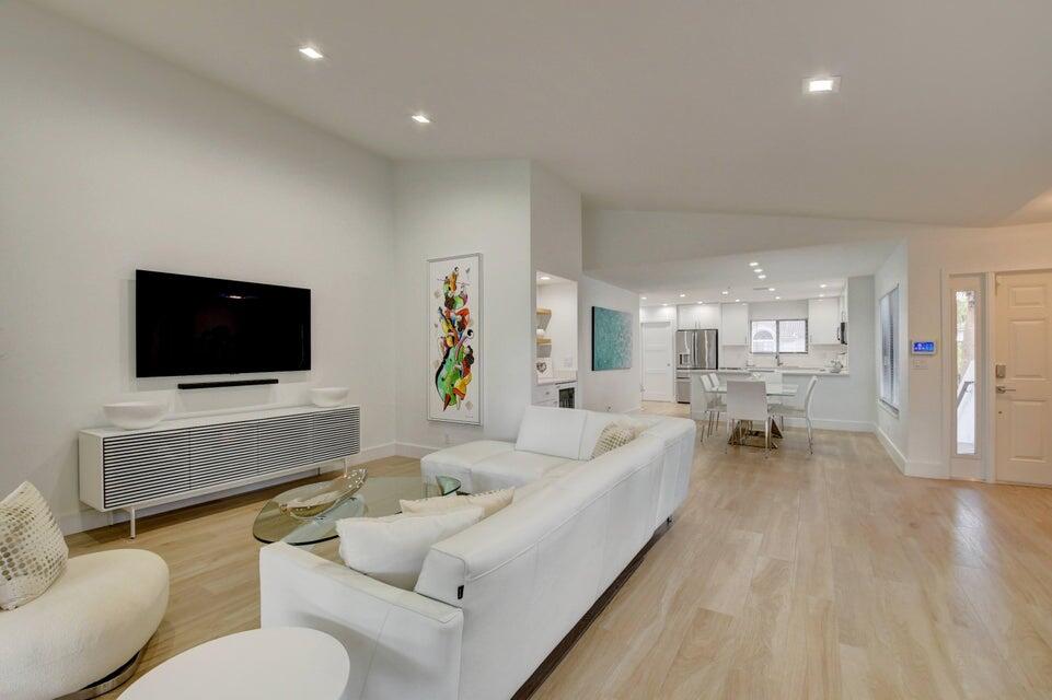 GLENEAGLES CONDO VI - Residential