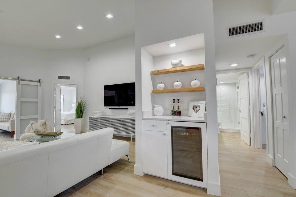 GLENEAGLES CONDO VI - Residential