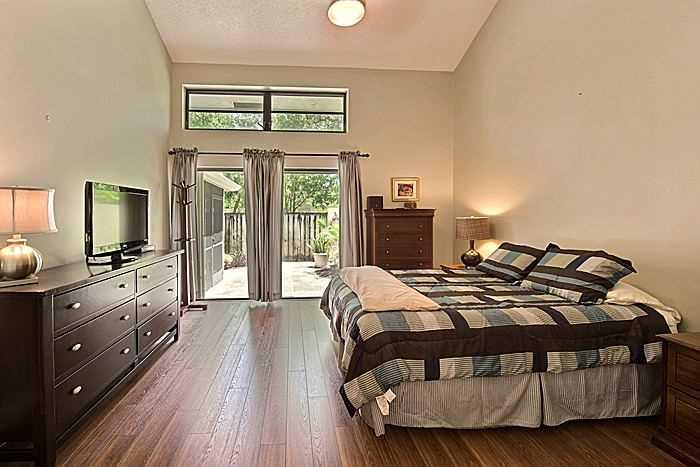 LOFTS OF OAKLAND PARK - Residential