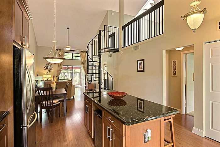 LOFTS OF OAKLAND PARK - Residential