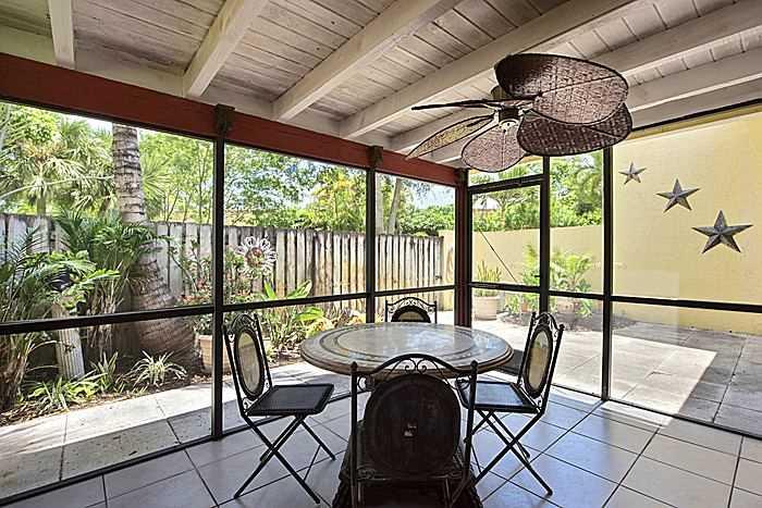 LOFTS OF OAKLAND PARK - Residential