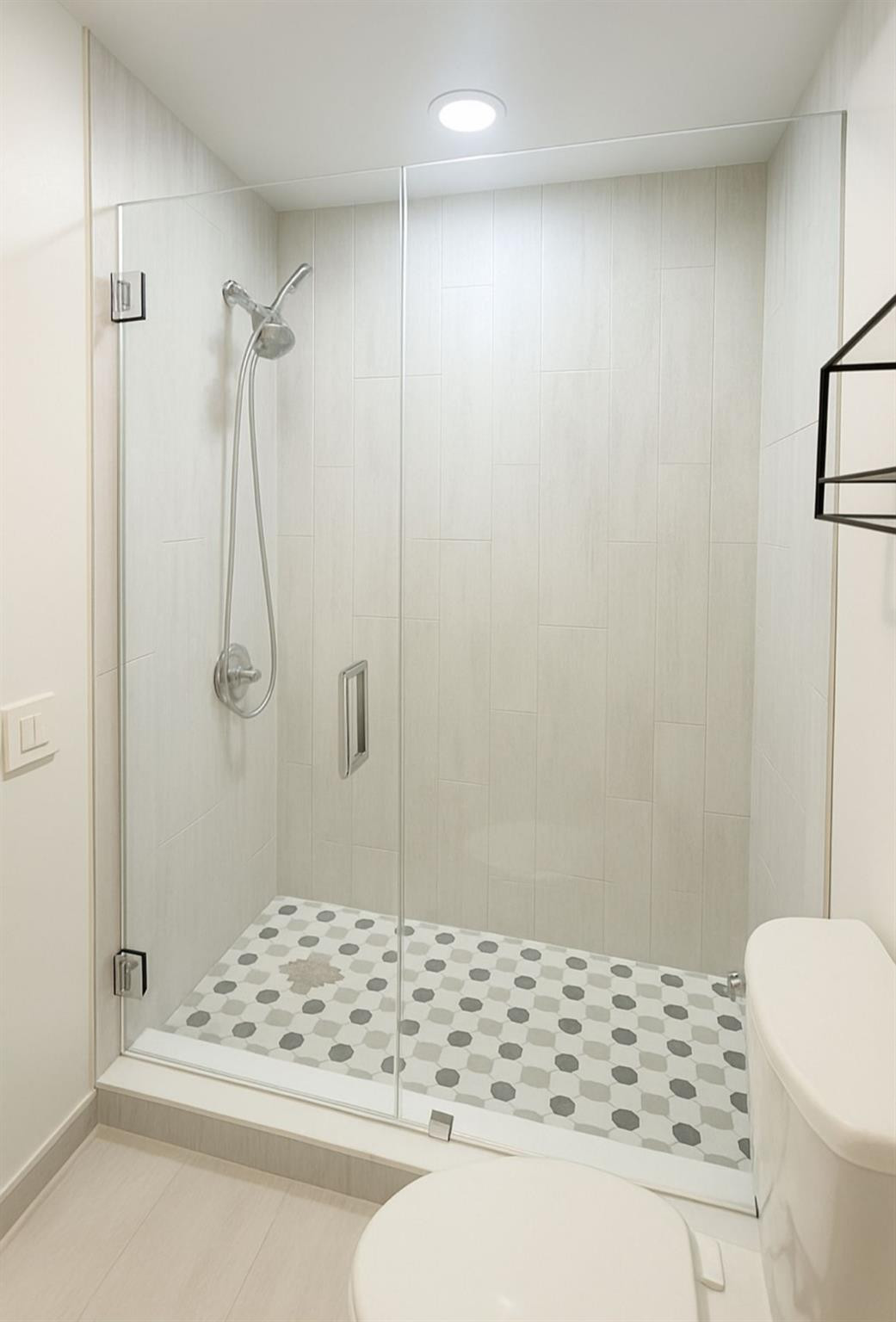 CLASSIC TOWNE HOUSES WEST CONDO - Residential