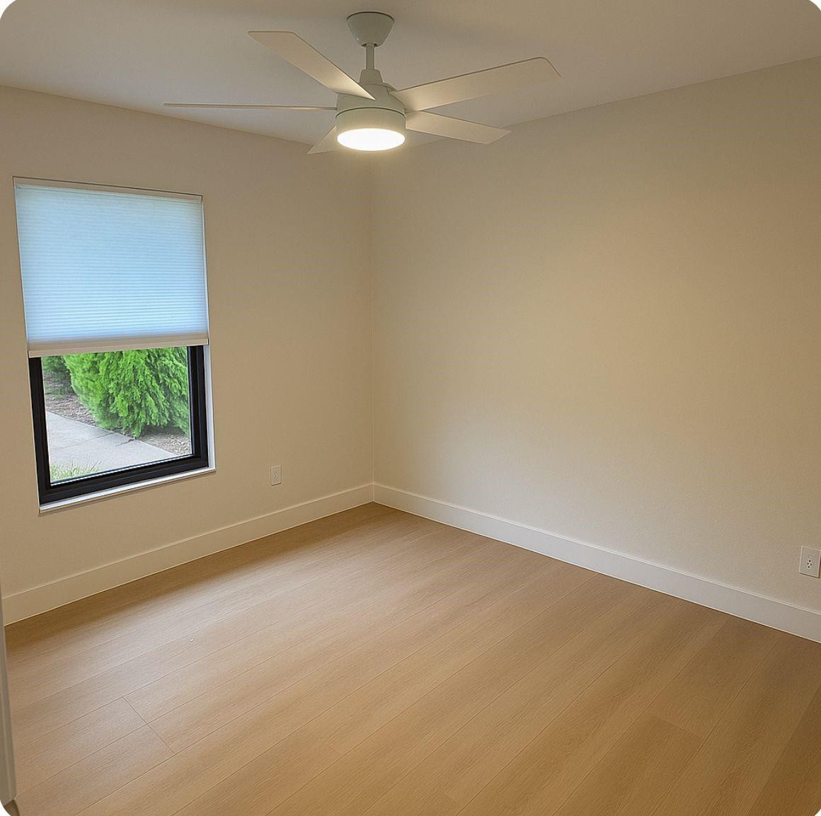CLASSIC TOWNE HOUSES WEST CONDO - Residential
