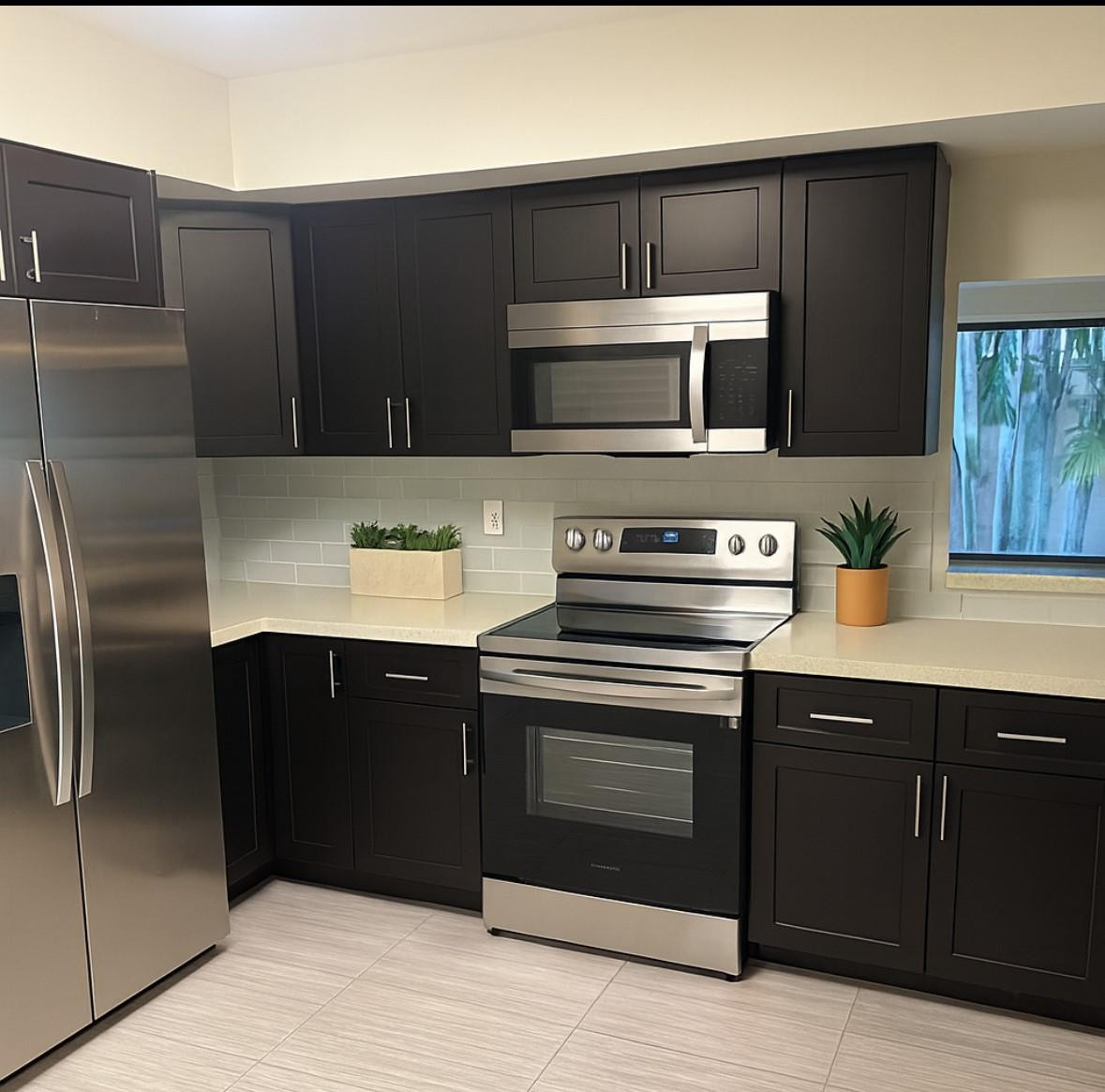 CLASSIC TOWNE HOUSES WEST CONDO - Residential
