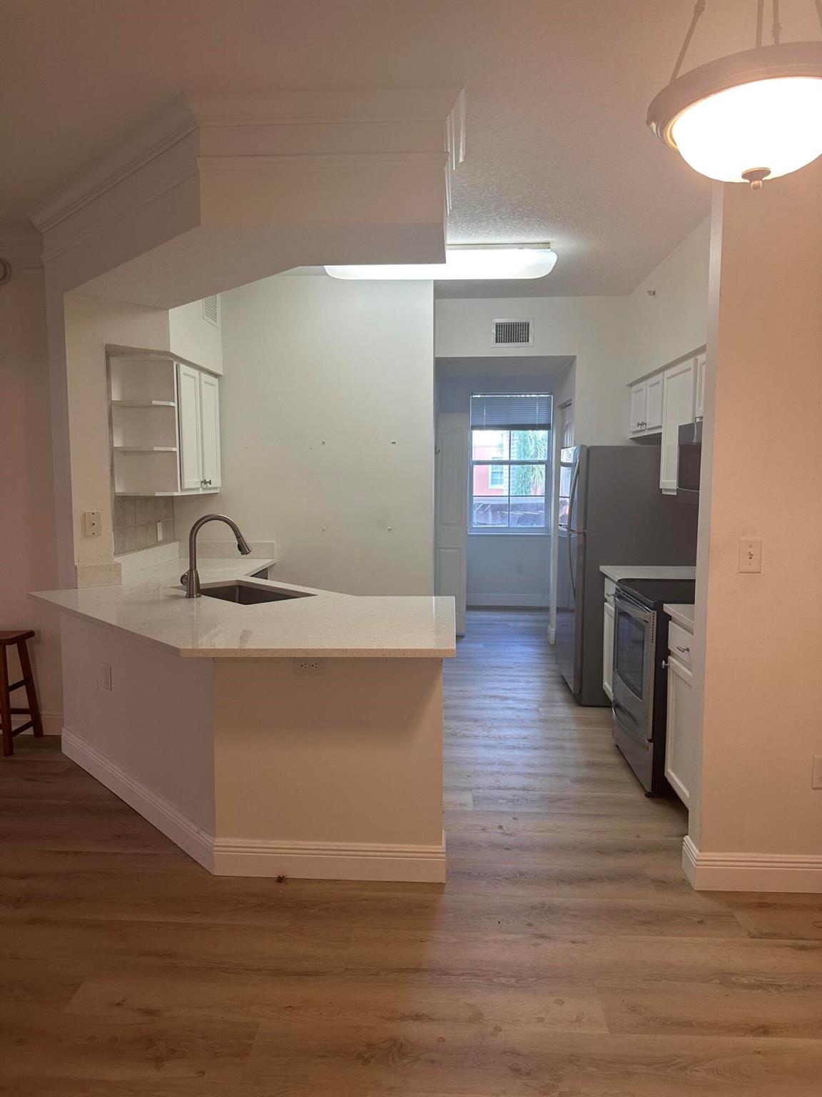 MEZZANO - Residential Lease