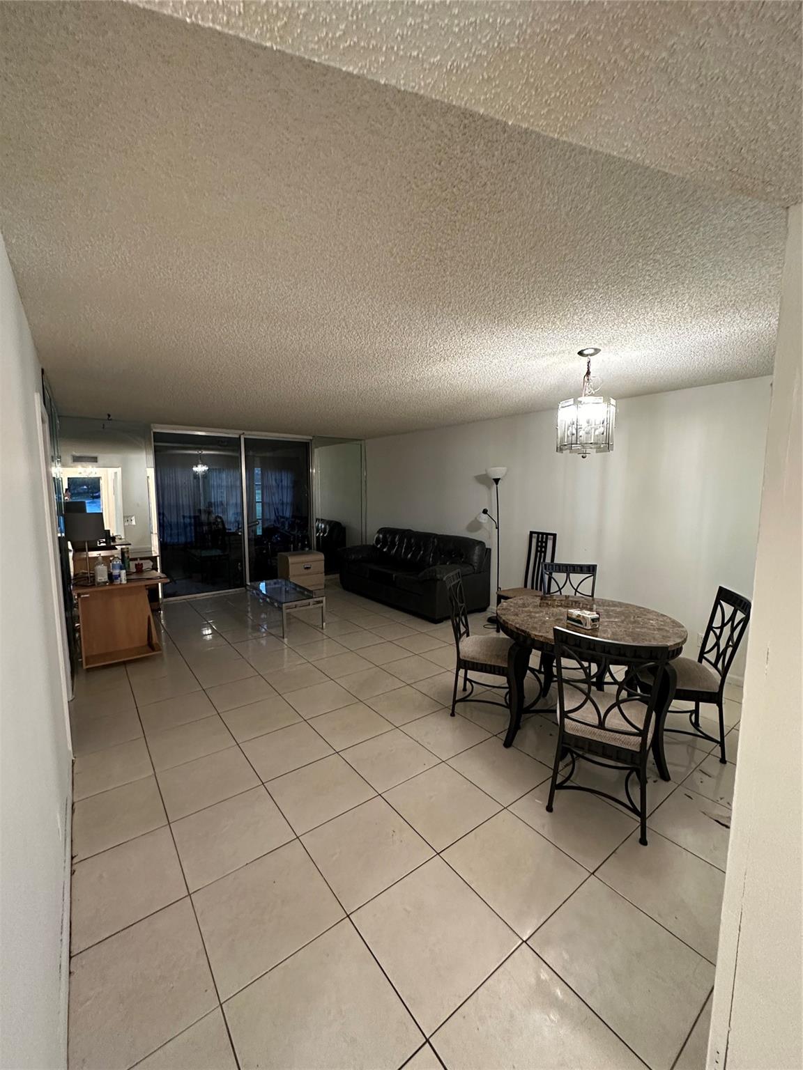 Palm Springs 2 - Residential