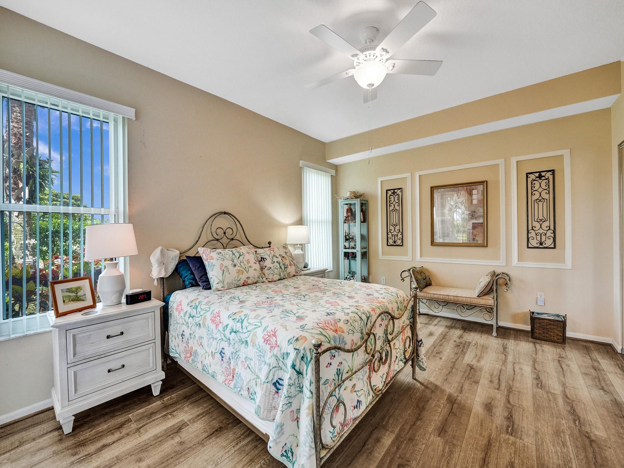 Coral Lakes - Residential