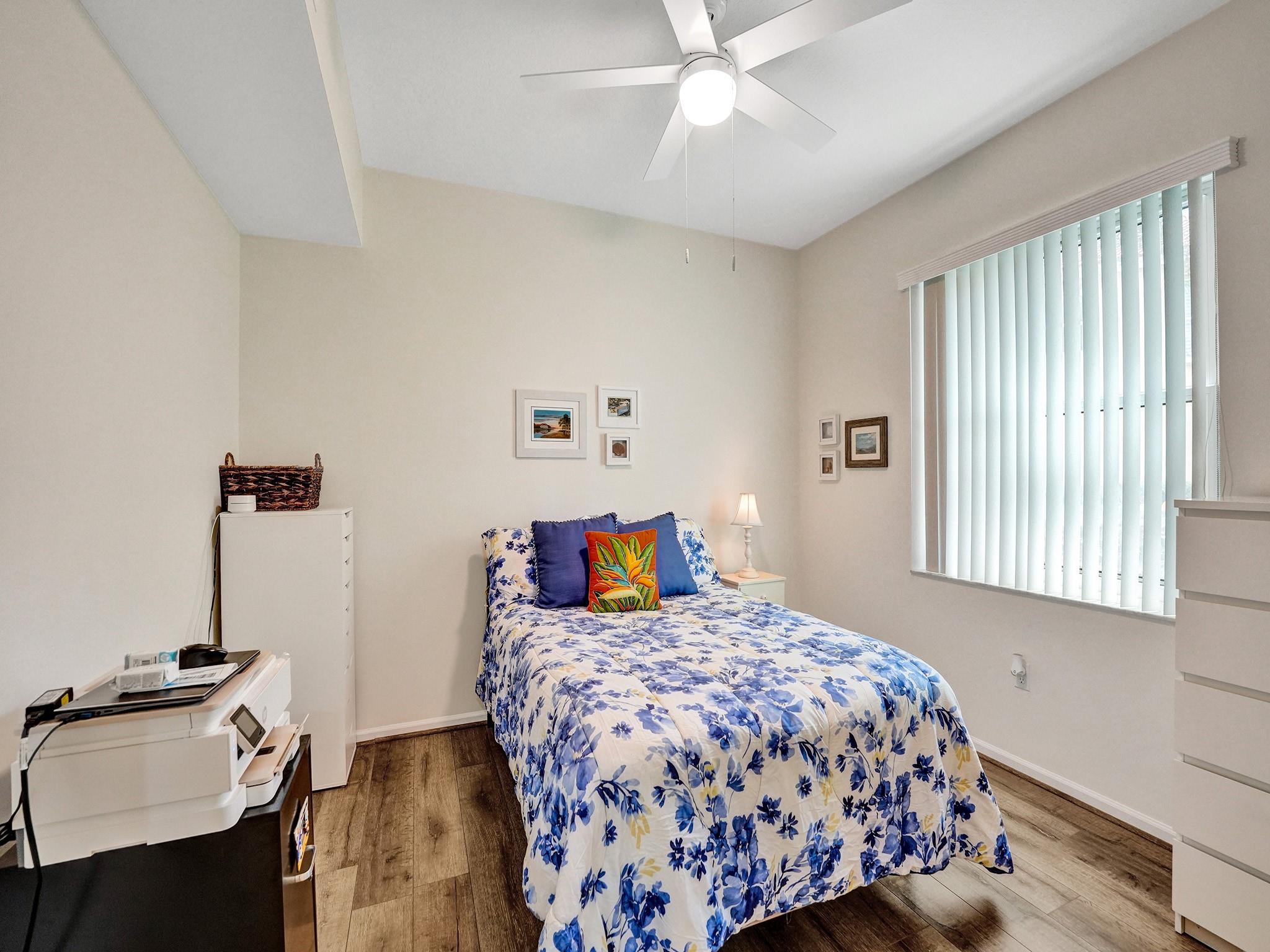Coral Lakes - Residential