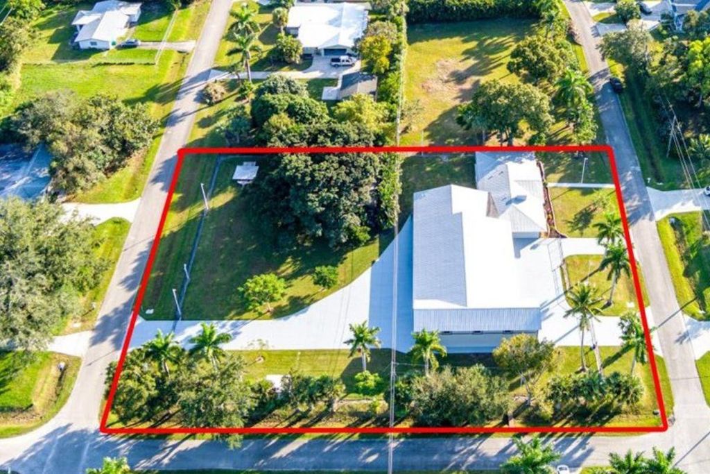 Photo of 4418 Pressler Lane, Fort Pierce, FL 34982 (MLS # F10538279)