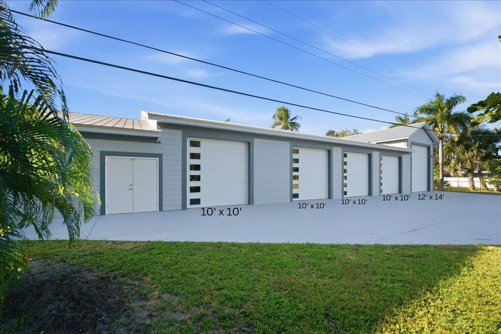 Photo of 4418 Pressler Lane, Fort Pierce, FL 34982 (MLS # F10538279)