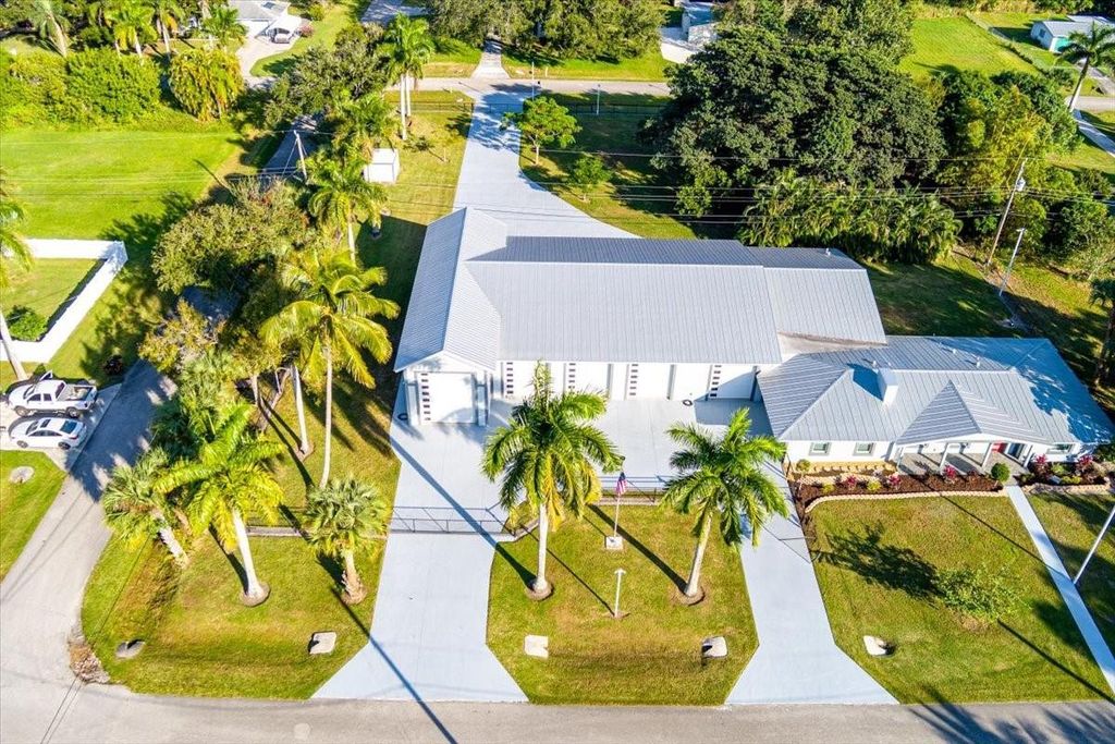 Photo of 4418 Pressler Lane, Fort Pierce, FL 34982 (MLS # F10538279)