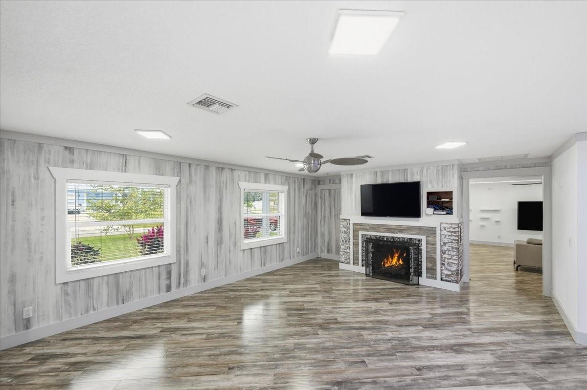 Cardinal Glades - Residential