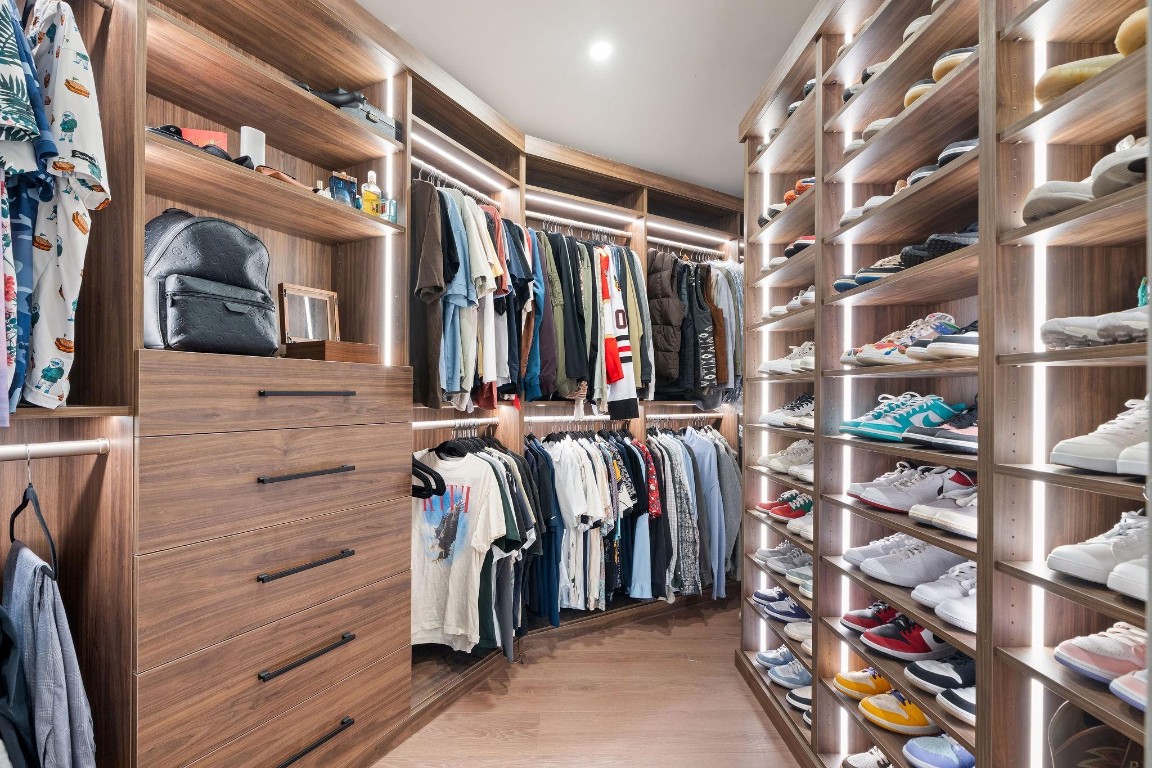 PEBBLE CREEK AT JACARANDA - Residential