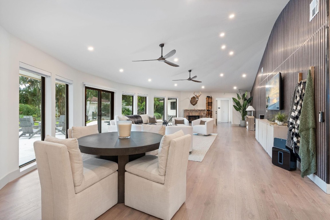 PEBBLE CREEK AT JACARANDA - Residential