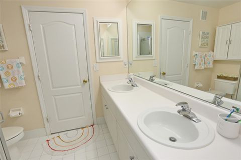 Townhouse in Coconut Creek FL 5760 48th Ave 28.jpg