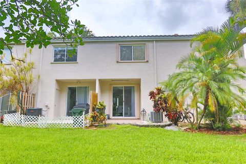 Townhouse in Coconut Creek FL 5760 48th Ave 41.jpg