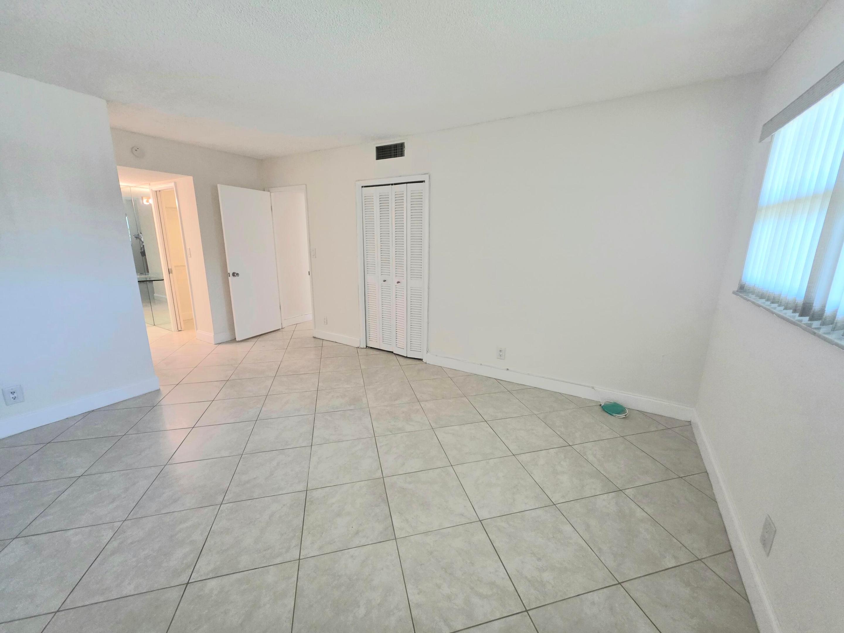 NO 3 PALM-AIRE AT CORAL KEY - Residential Lease
