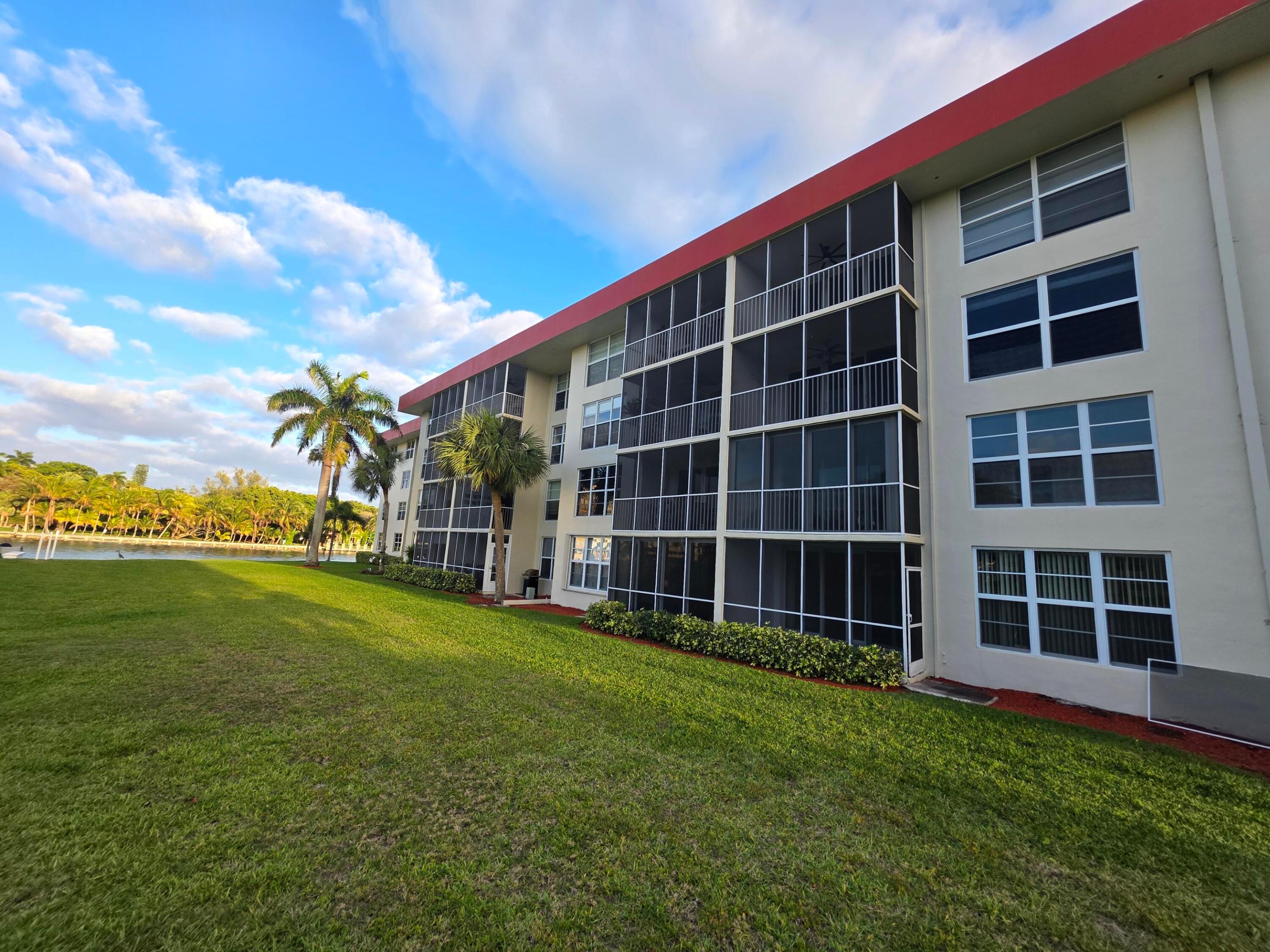 3100 NE 48th Court 113
