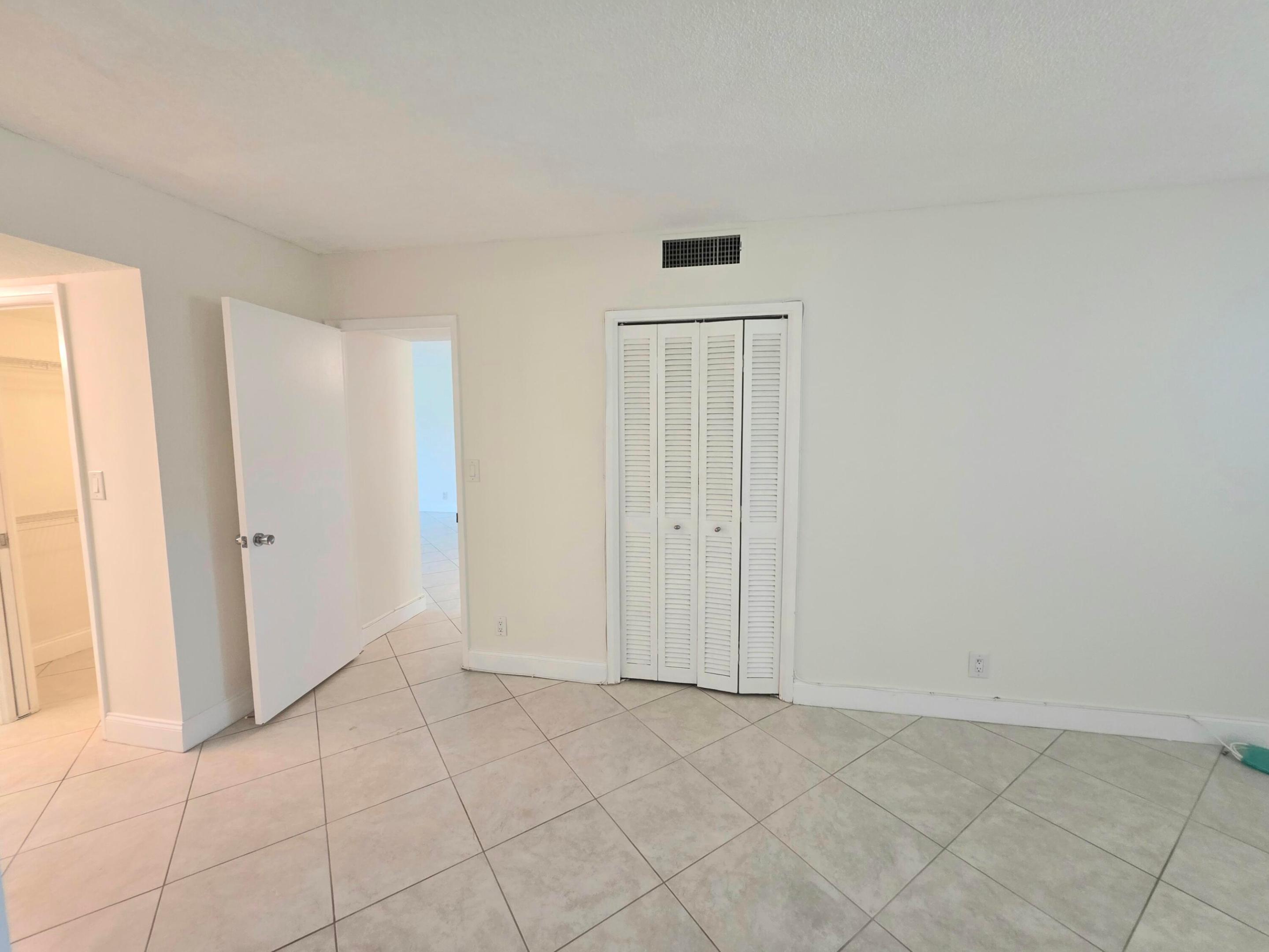 NO 3 PALM-AIRE AT CORAL KEY - Residential Lease