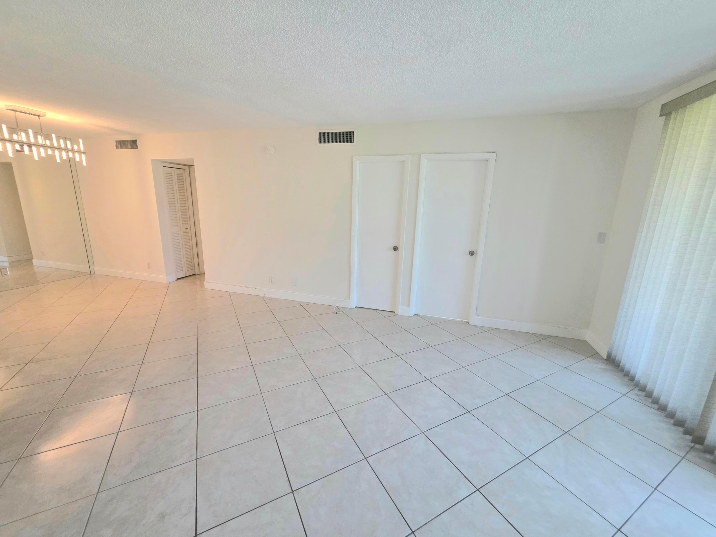 NO 3 PALM-AIRE AT CORAL KEY - Residential Lease