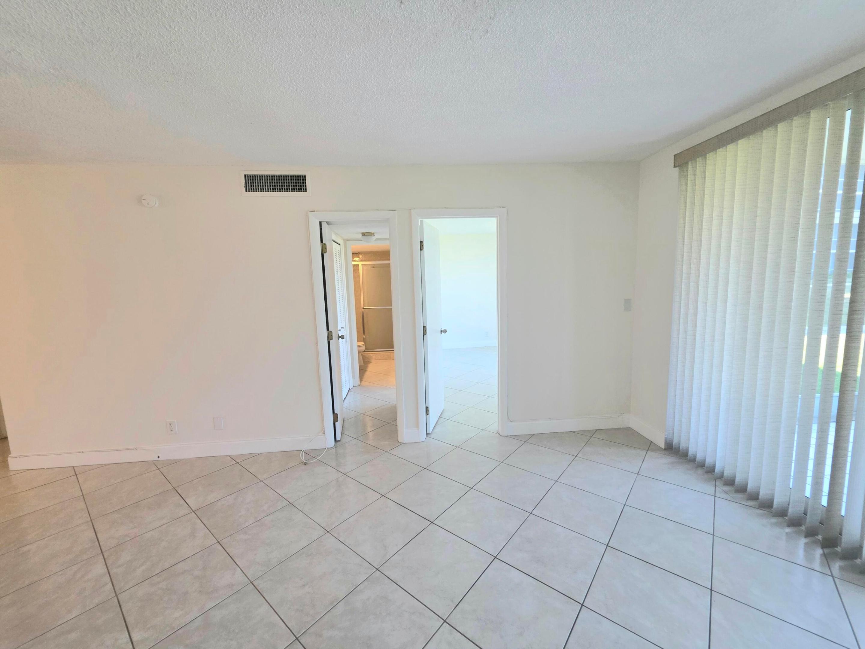 NO 3 PALM-AIRE AT CORAL KEY - Residential Lease