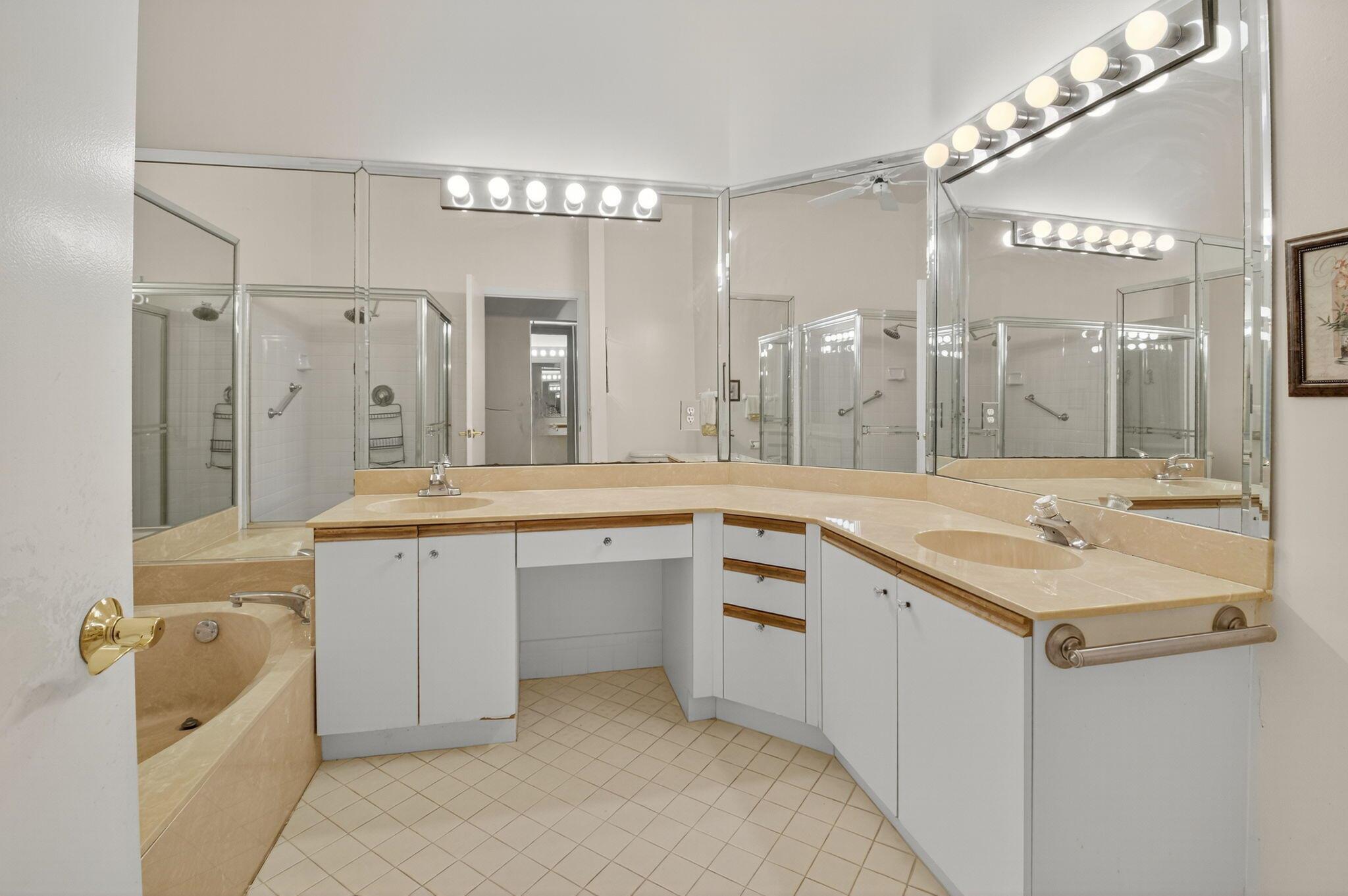 PLATINA / DIAMANTE VILLAG - Residential