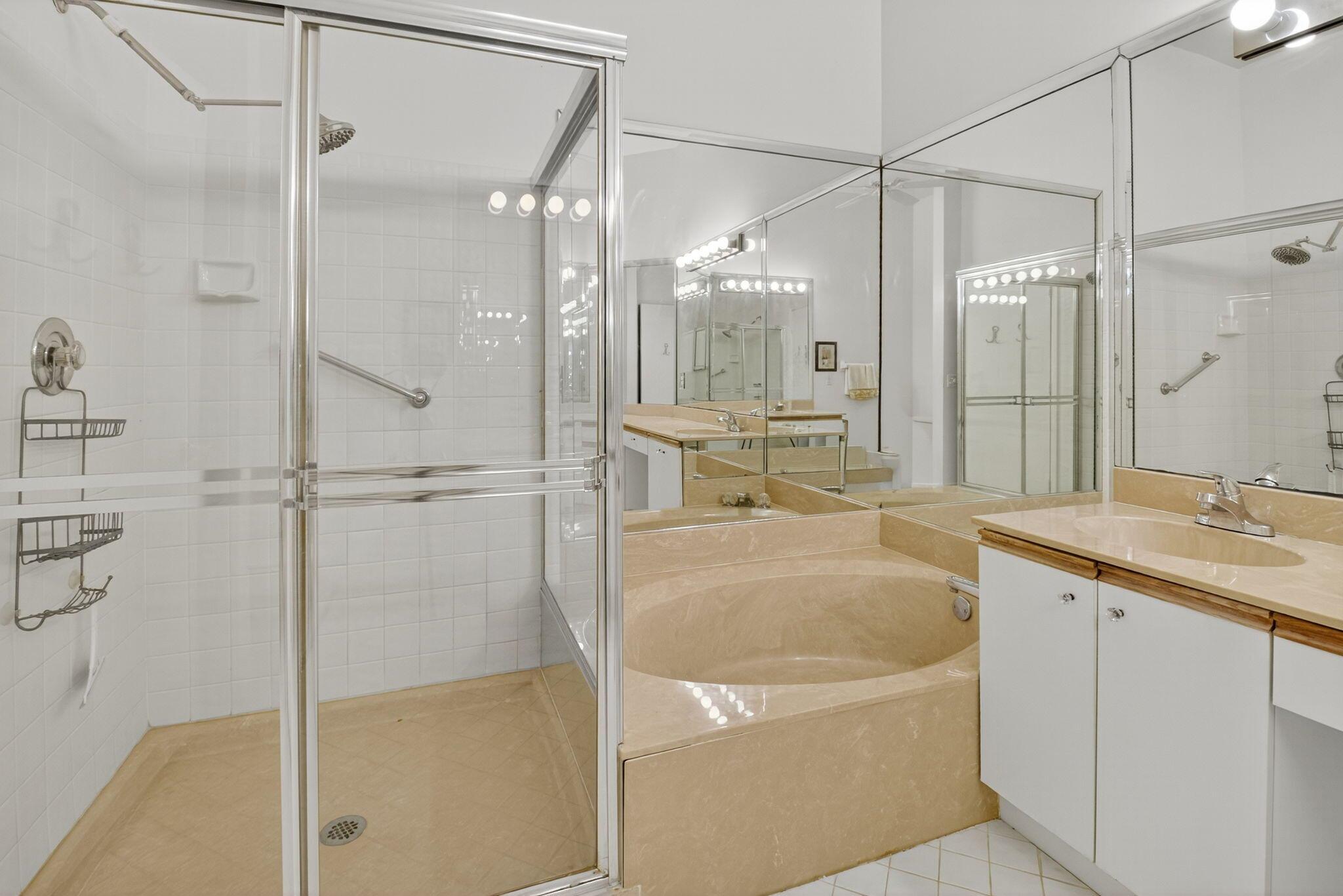 PLATINA / DIAMANTE VILLAG - Residential