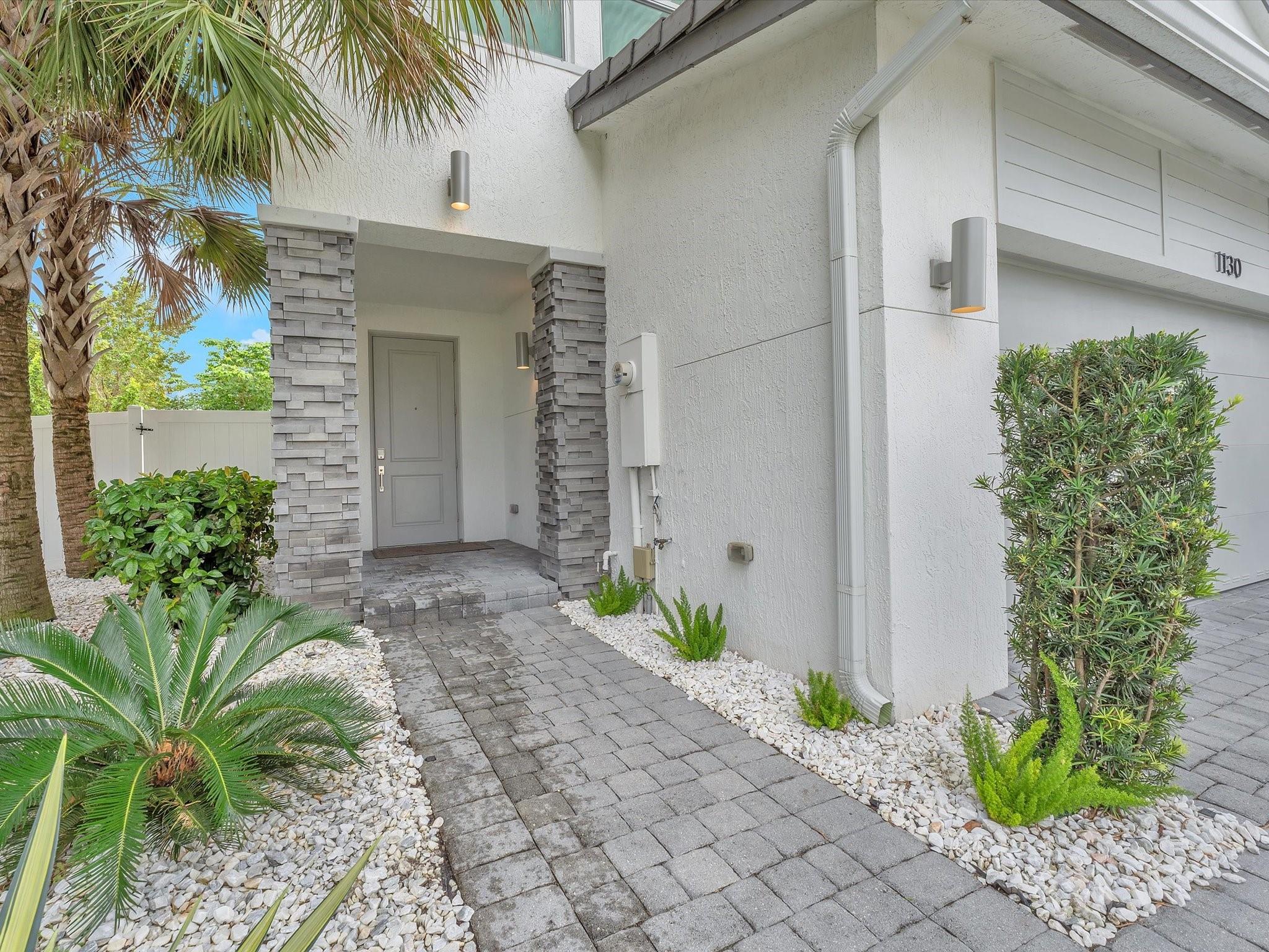 1130 Rio Ct