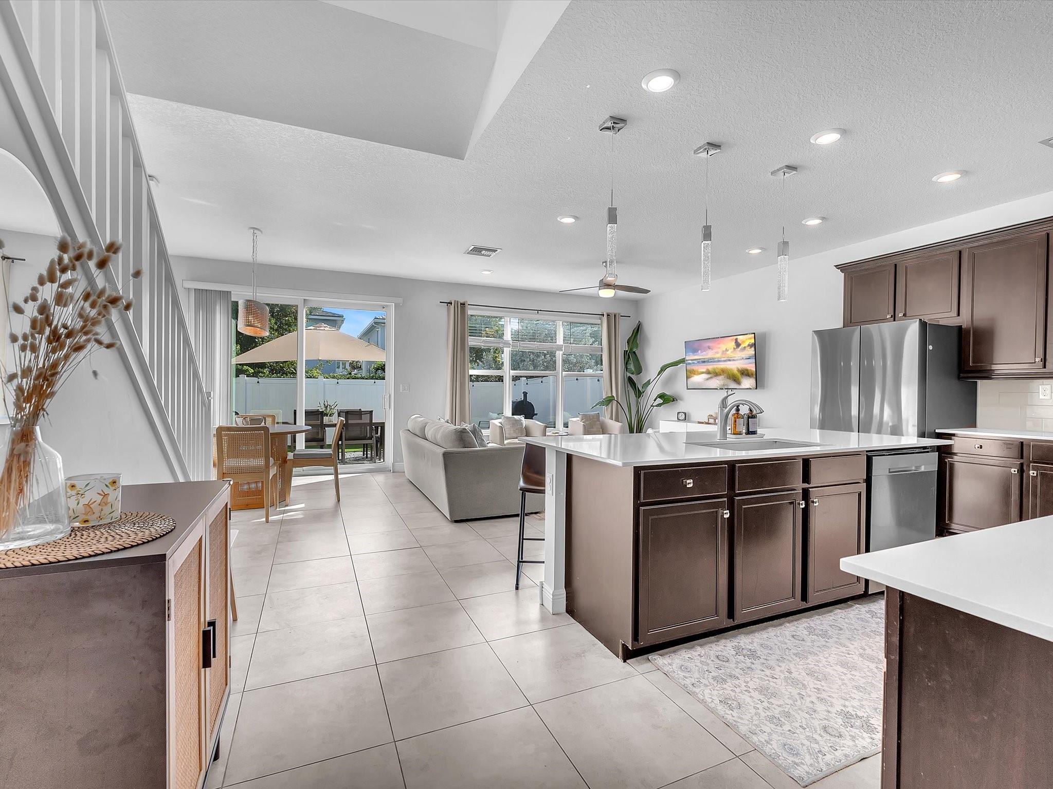 1130 Rio Ct