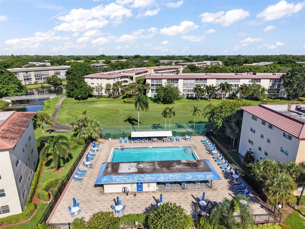 Photo of 3203 Portofino Pt #M1, Coconut Creek, FL 33066 (MLS # F10532527)