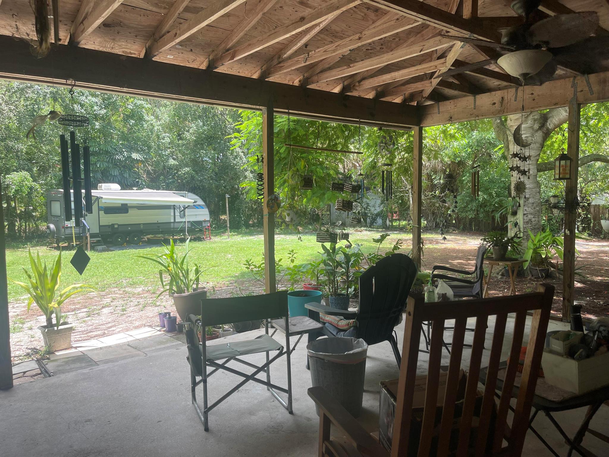11415 54 Street N, West Palm Beach, FL, 33411/$319,000 2 11415 54 Street N