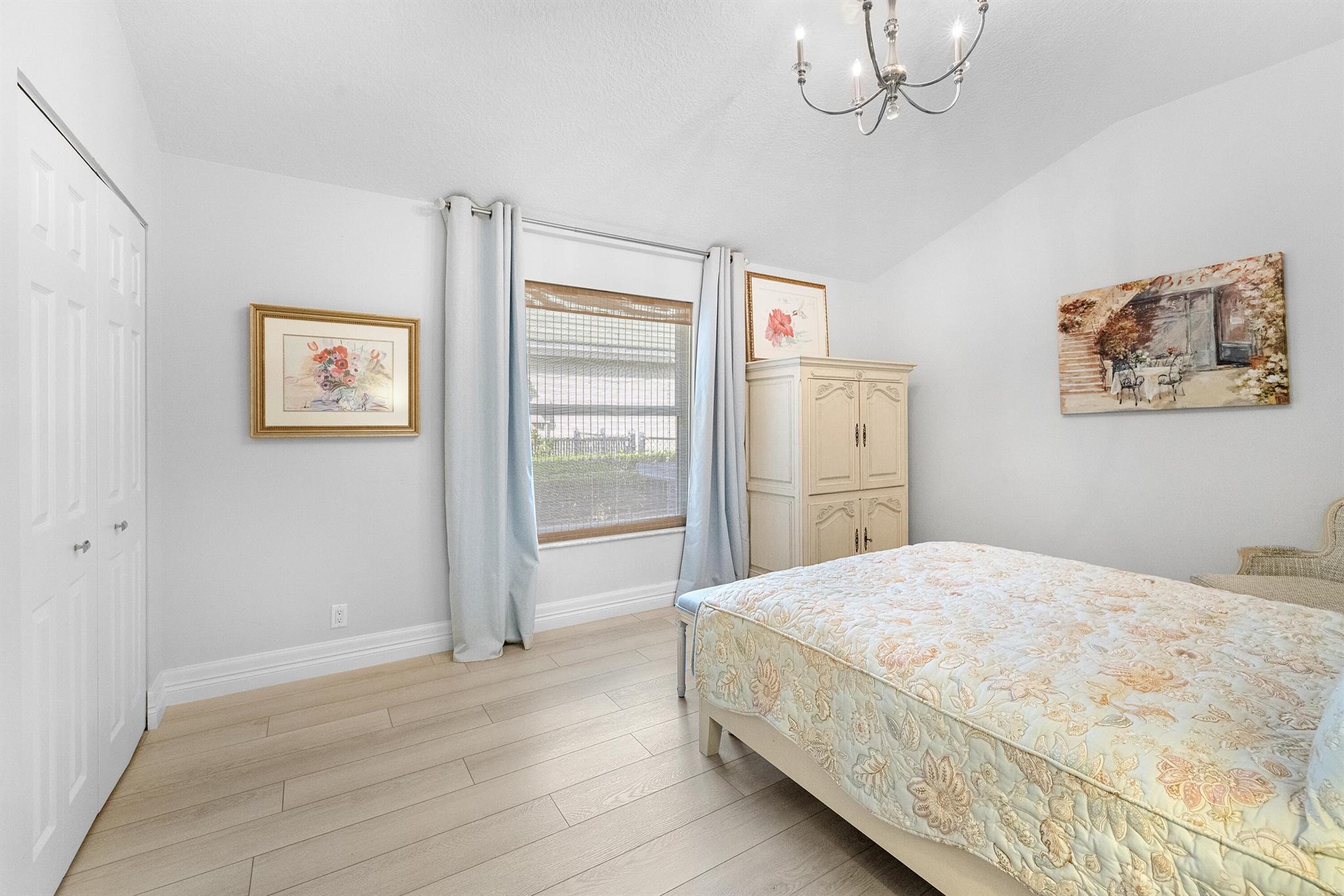 LOXAHATCHEE POINTE - Residential