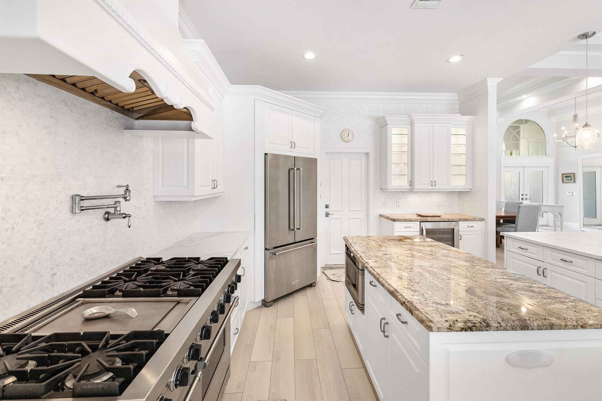 LOXAHATCHEE POINTE - Residential