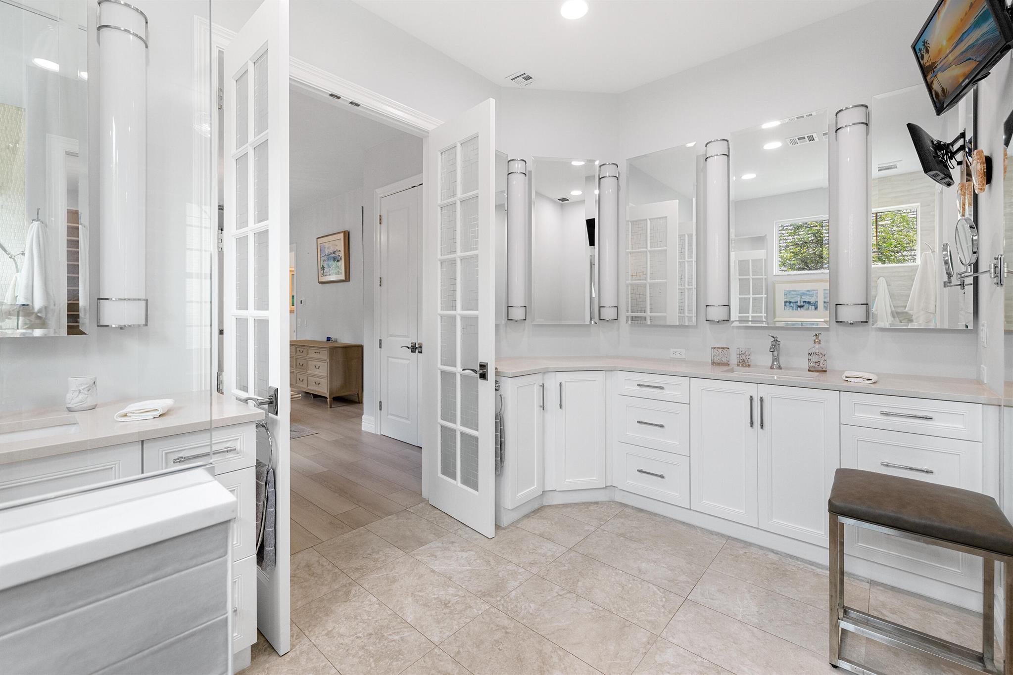 LOXAHATCHEE POINTE - Residential