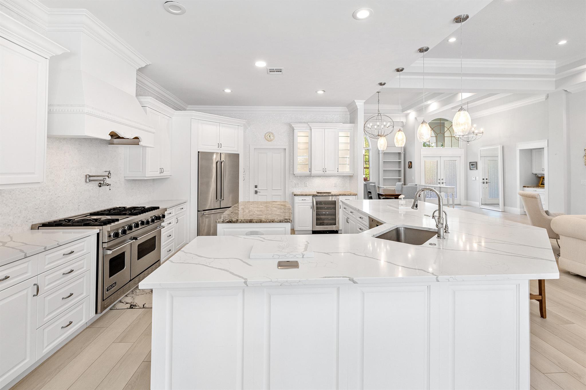 LOXAHATCHEE POINTE - Residential