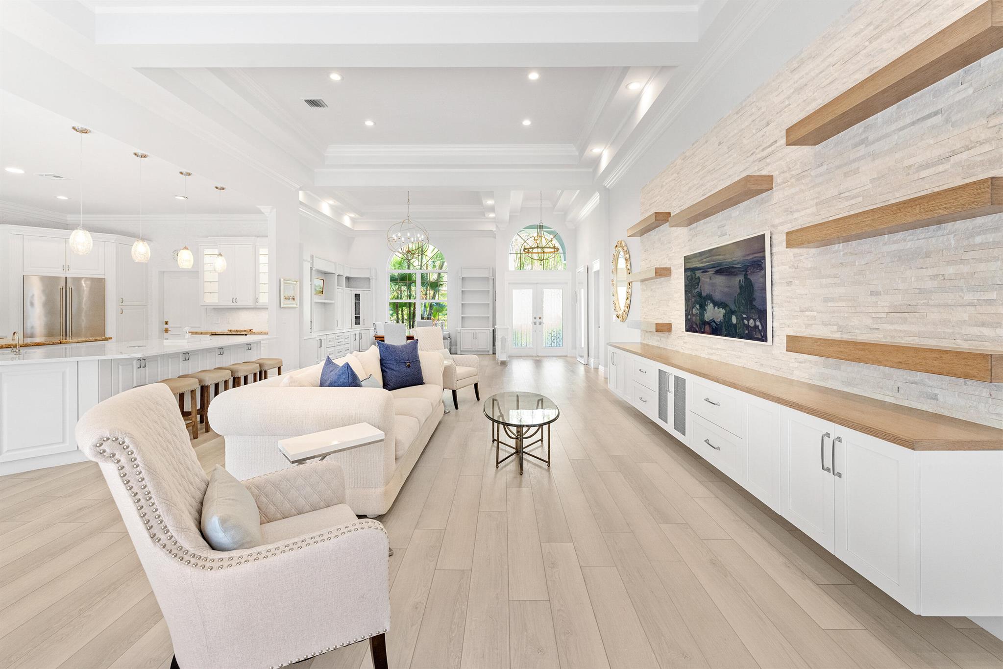 LOXAHATCHEE POINTE - Residential