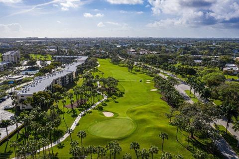 A home in Deerfield Beach