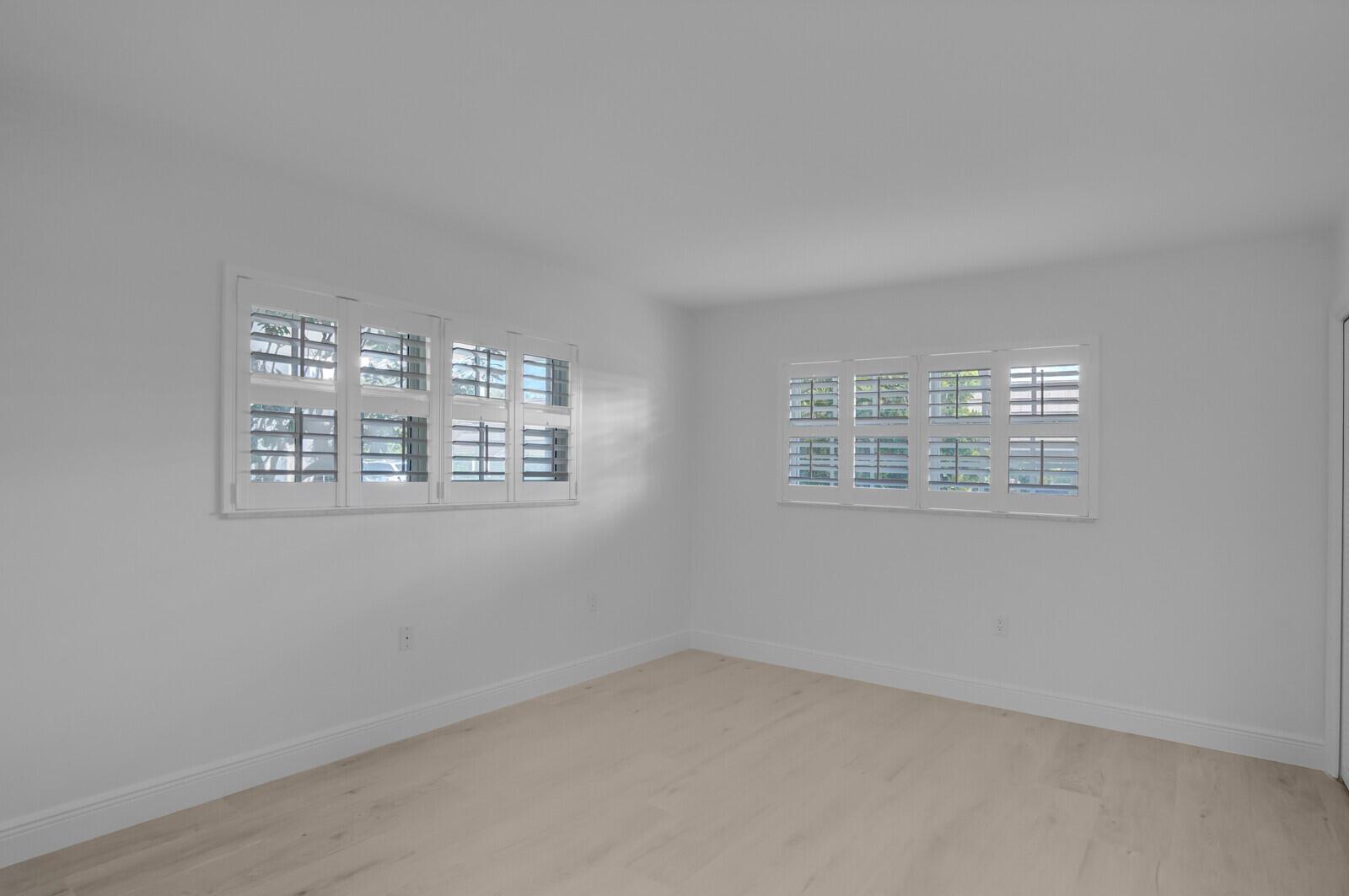 ATLANTIS SHERBROOKE VILLA - Residential