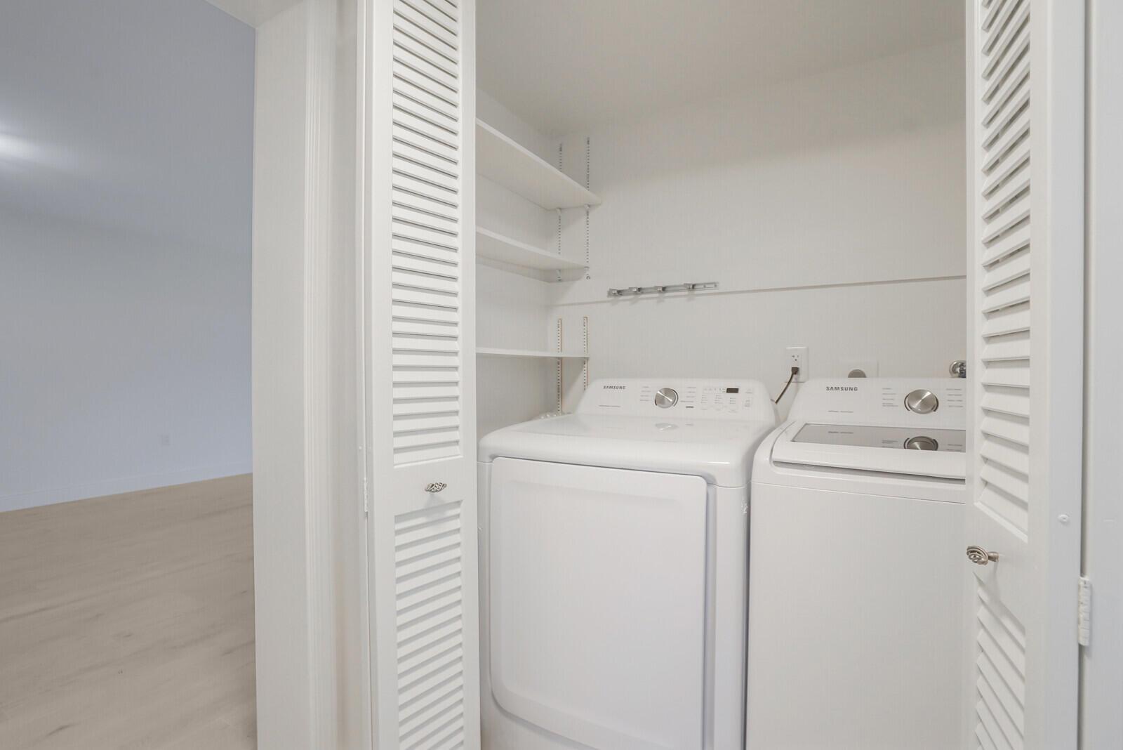 ATLANTIS SHERBROOKE VILLA - Residential