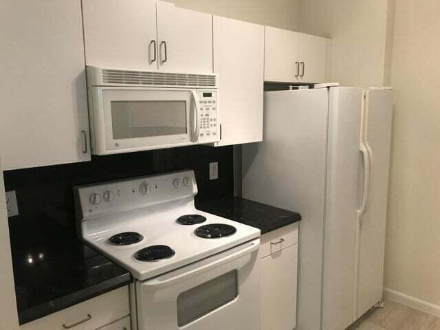 COURTYARDS IN CITYPLACE C - Residential Lease