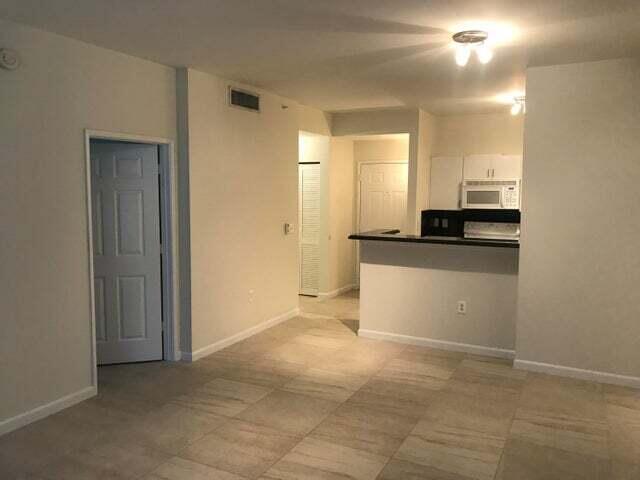 COURTYARDS IN CITYPLACE C - Residential Lease