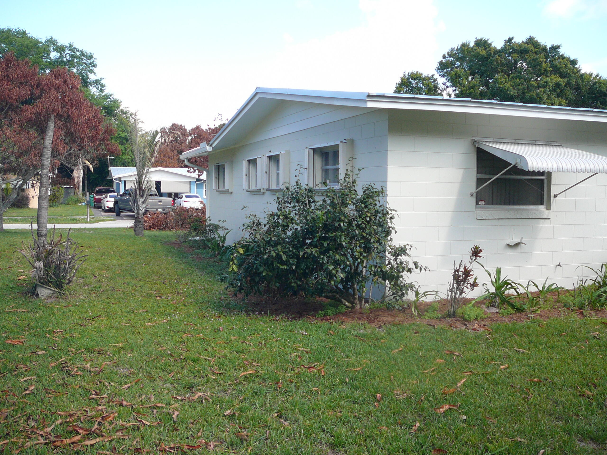 SHERWOOD ACRES UNIT 1 - Residential