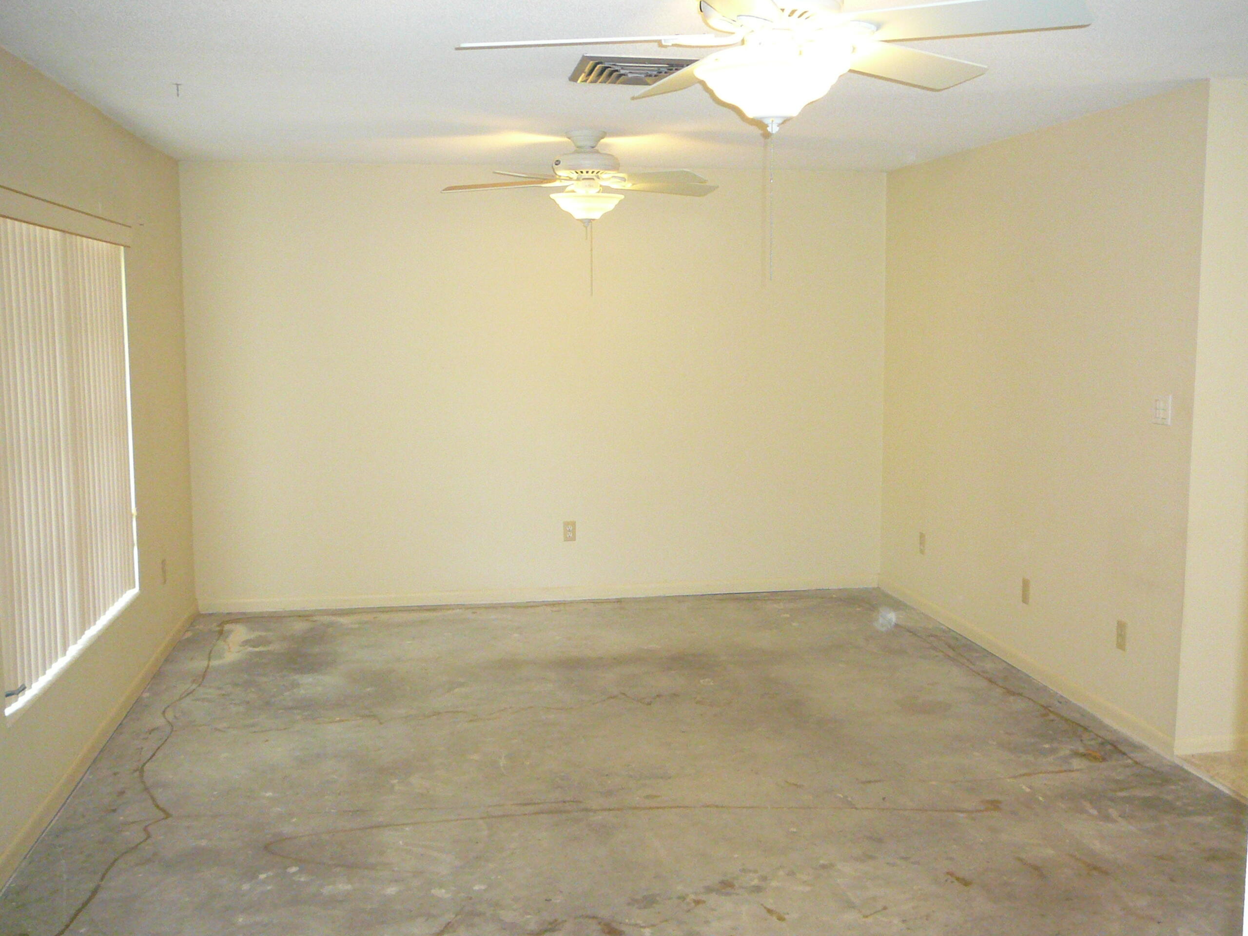 SHERWOOD ACRES UNIT 1 - Residential