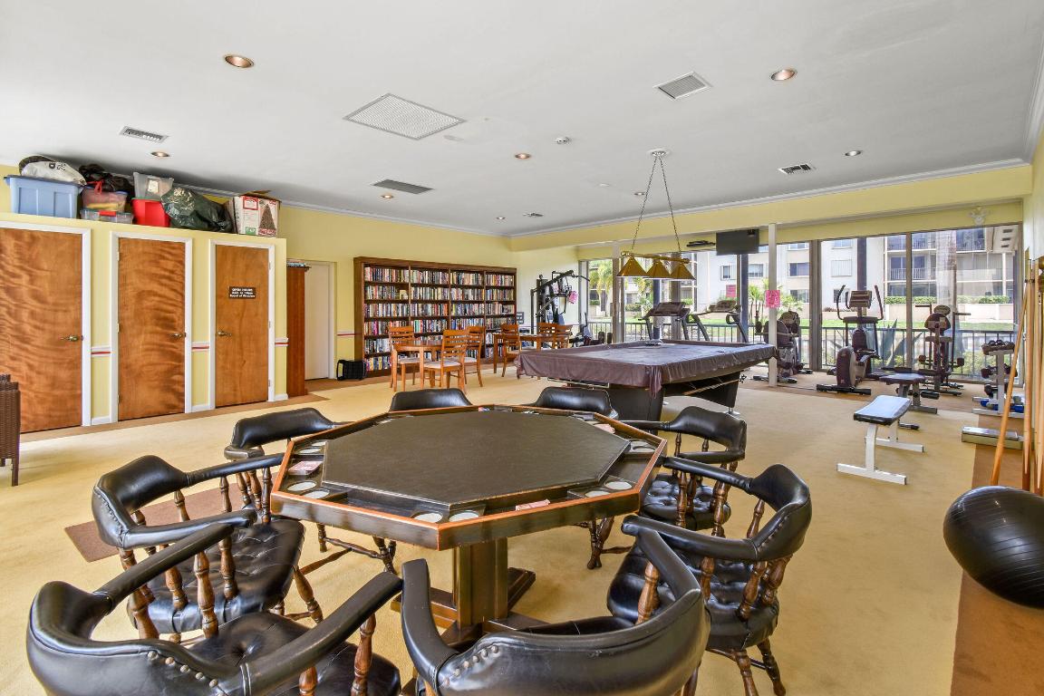 LONGWOOD - Residential