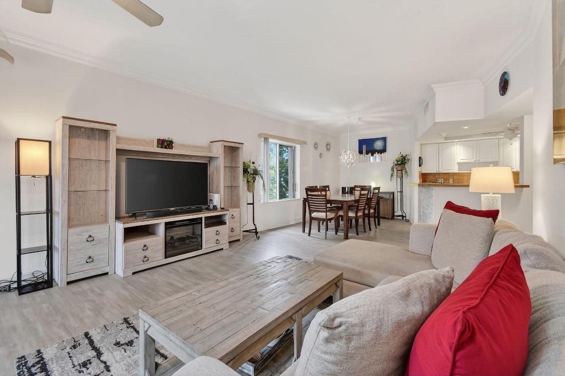 LONGWOOD - Residential